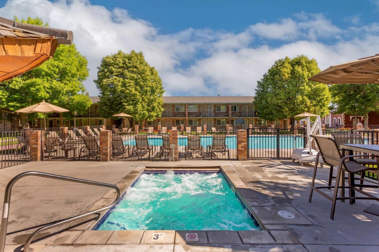 Best Western Plus Burley Inn & Convention Center Exterior foto